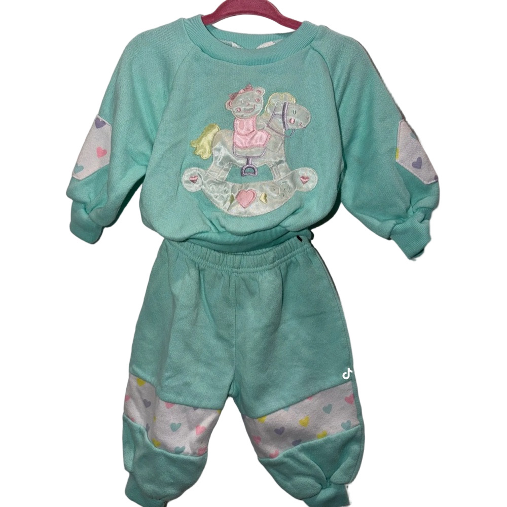 Vintage 1980s baby toddler sweatshirt and jogger pants set